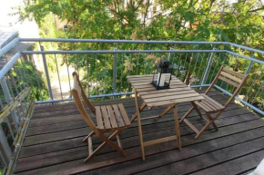 Modern Studio08 with big balcony in the Neustadt